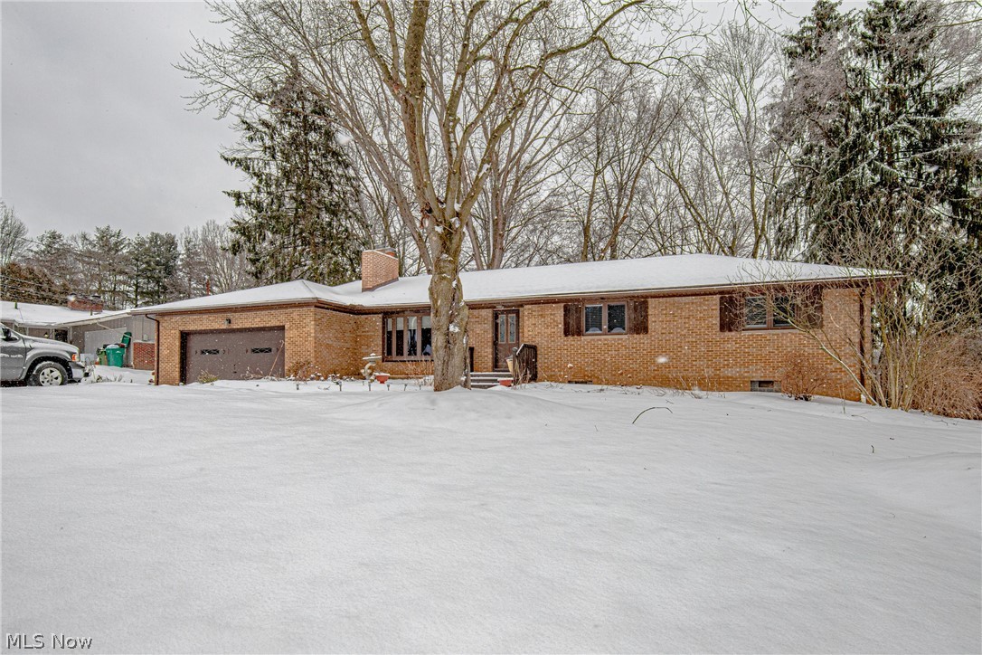 361 Edmore Road Akron, OH 44333 - Photo 2 of 34 Gallery Image 2
