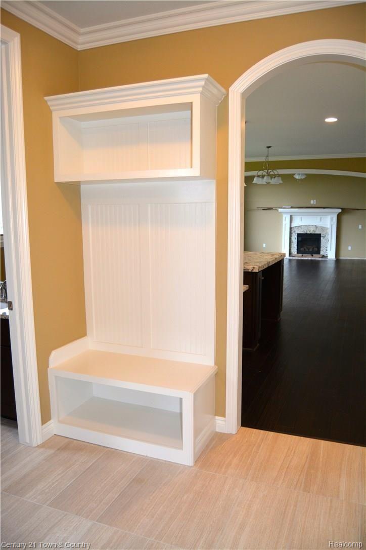2830 North Addison Circle Rochester, MI 48306 - Photo 14 of 24 DSC_1302.jpg