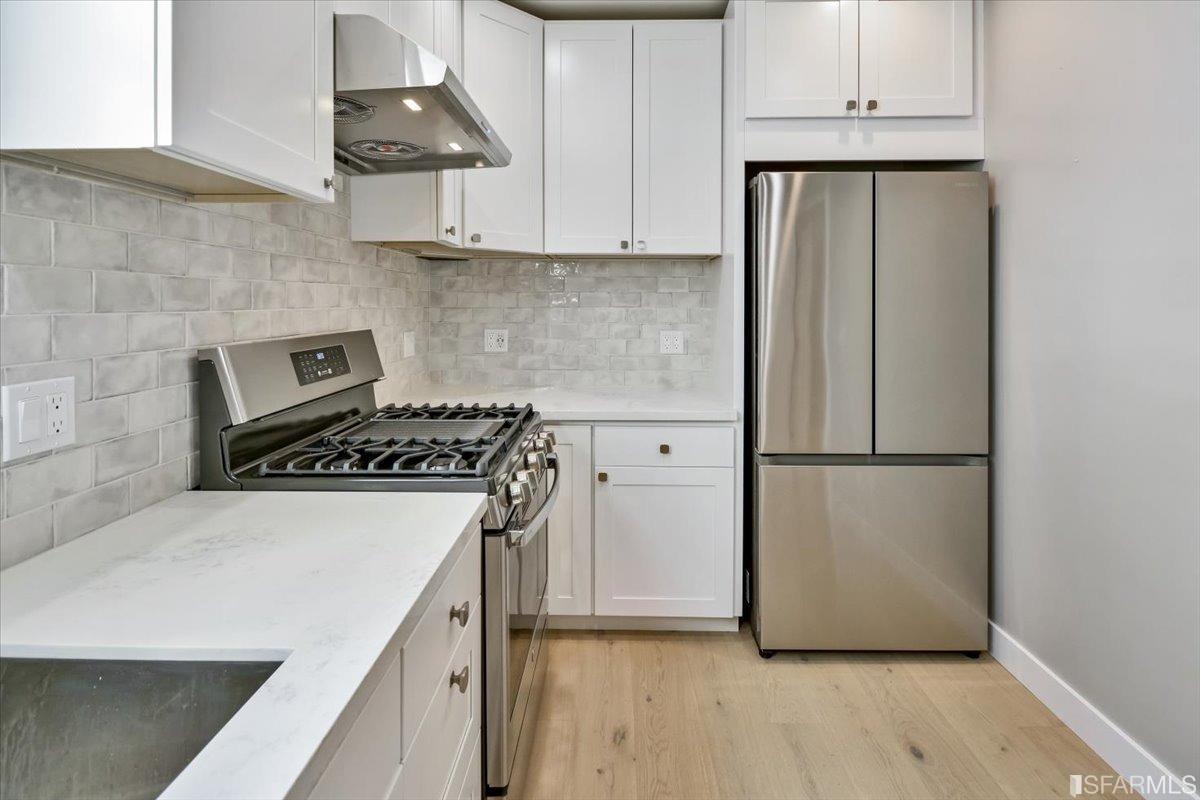 305 Hoffman San Francisco, CA 94114 - Photo 5 of 9