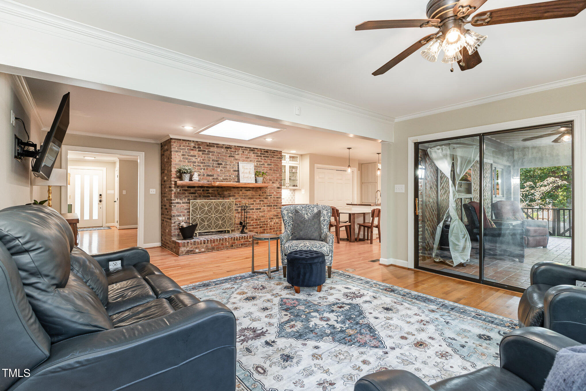 816 Thatcher Way Raleigh, NC 27615 - Photo 17 of 53 a living room with furniture and a large window