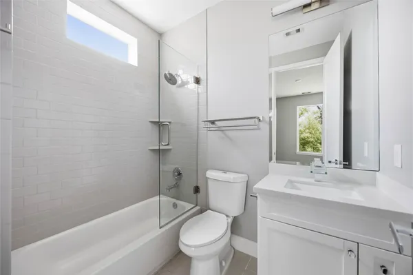 $3,000 | 708 Schwartz Street, Houston, TX 77020