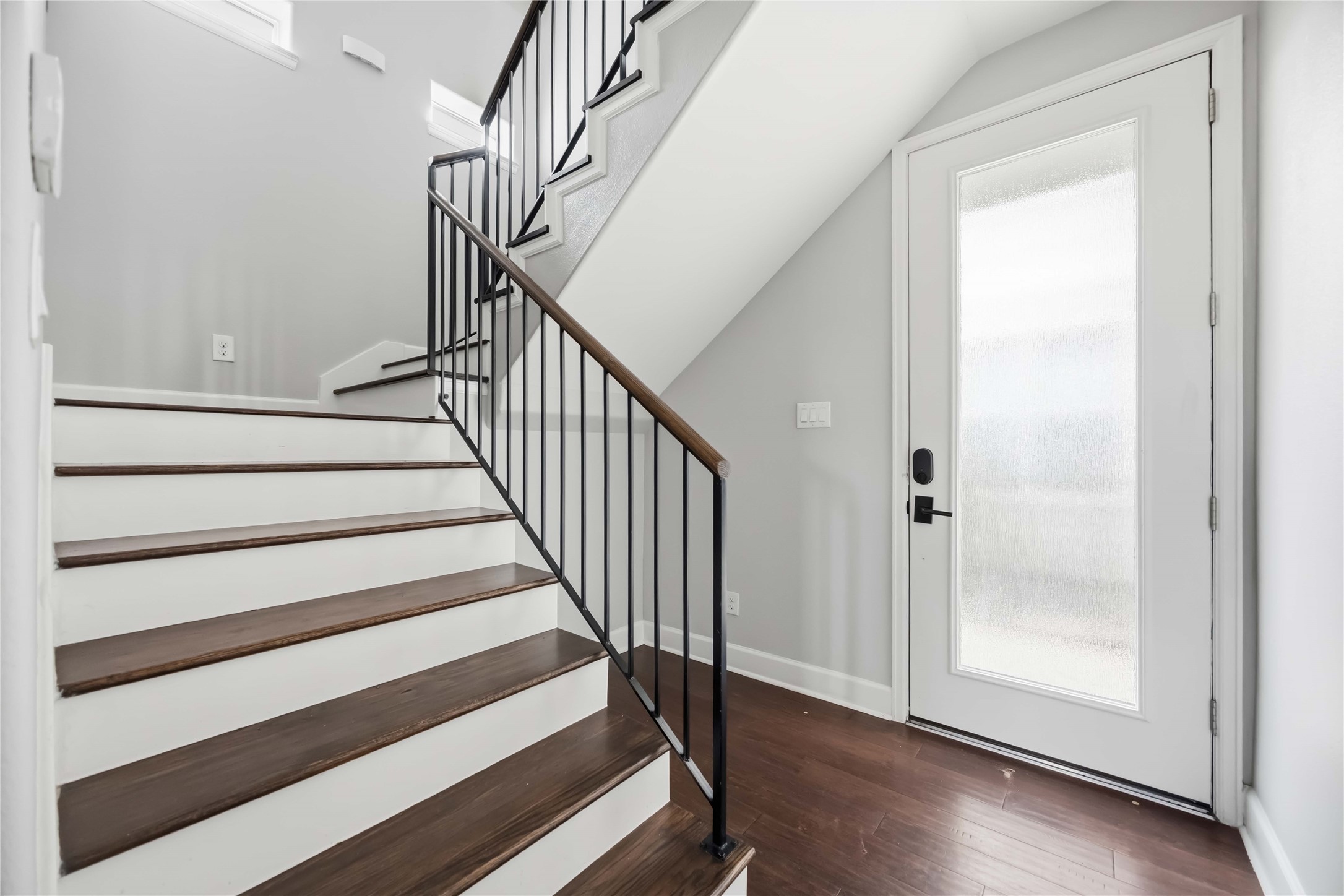 708 Schwartz Street Houston, TX 77020 - Photo 23 of 25 a view of entryway with wooden floor