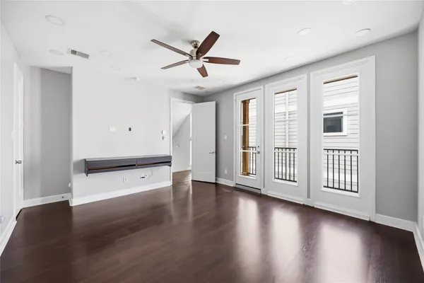 $3,000 | 708 Schwartz Street, Houston, TX 77020