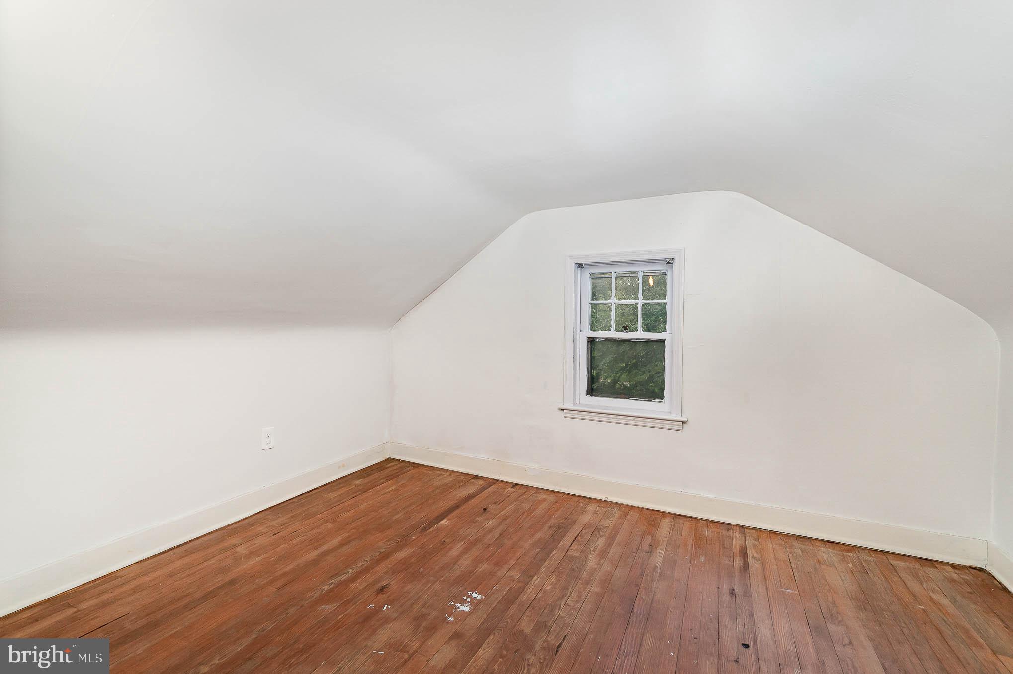 1066 Porters Road Spring Grove, PA 17362 - Photo 17 of 30