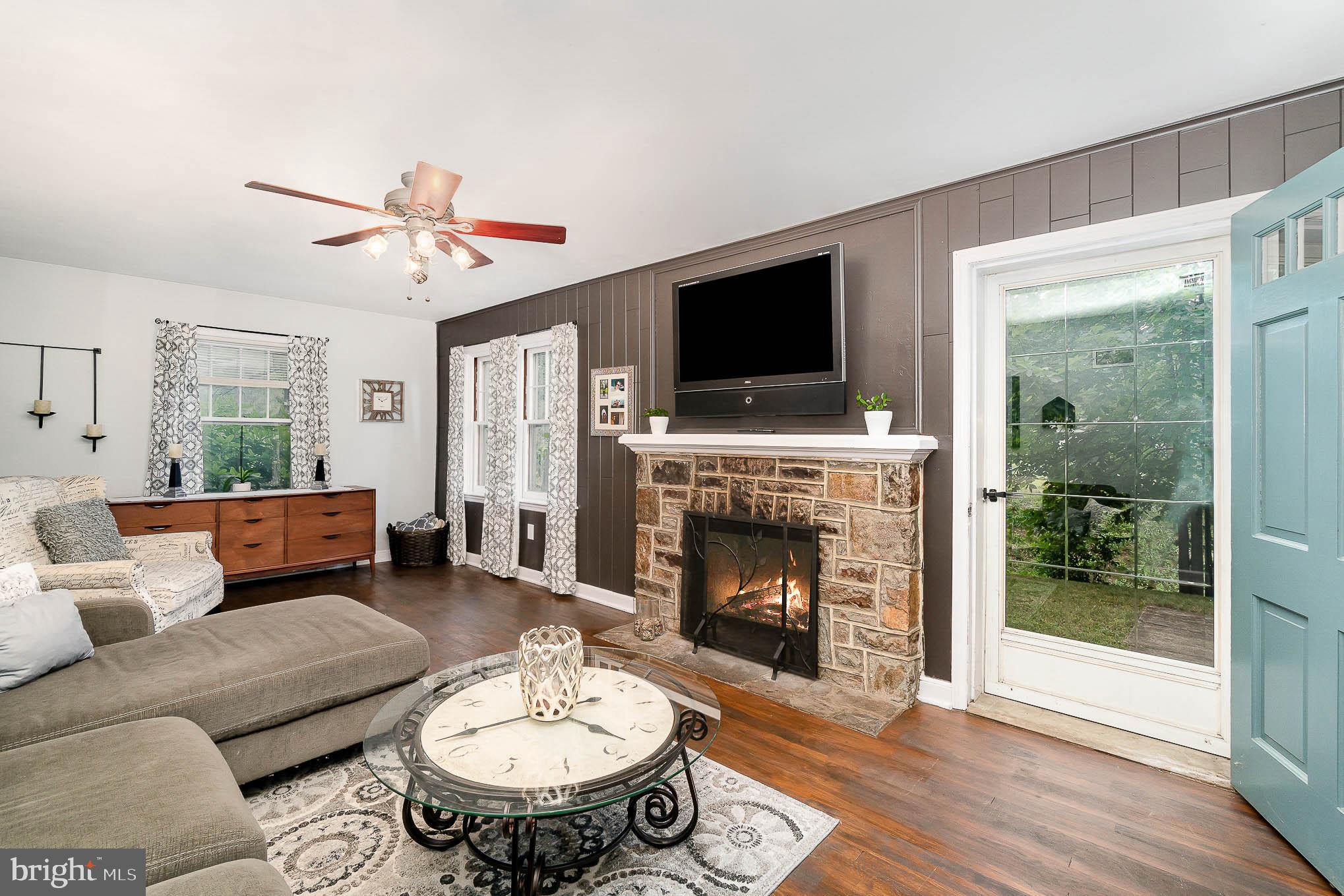 1066 Porters Road Spring Grove, PA 17362 - Photo 3 of 30
