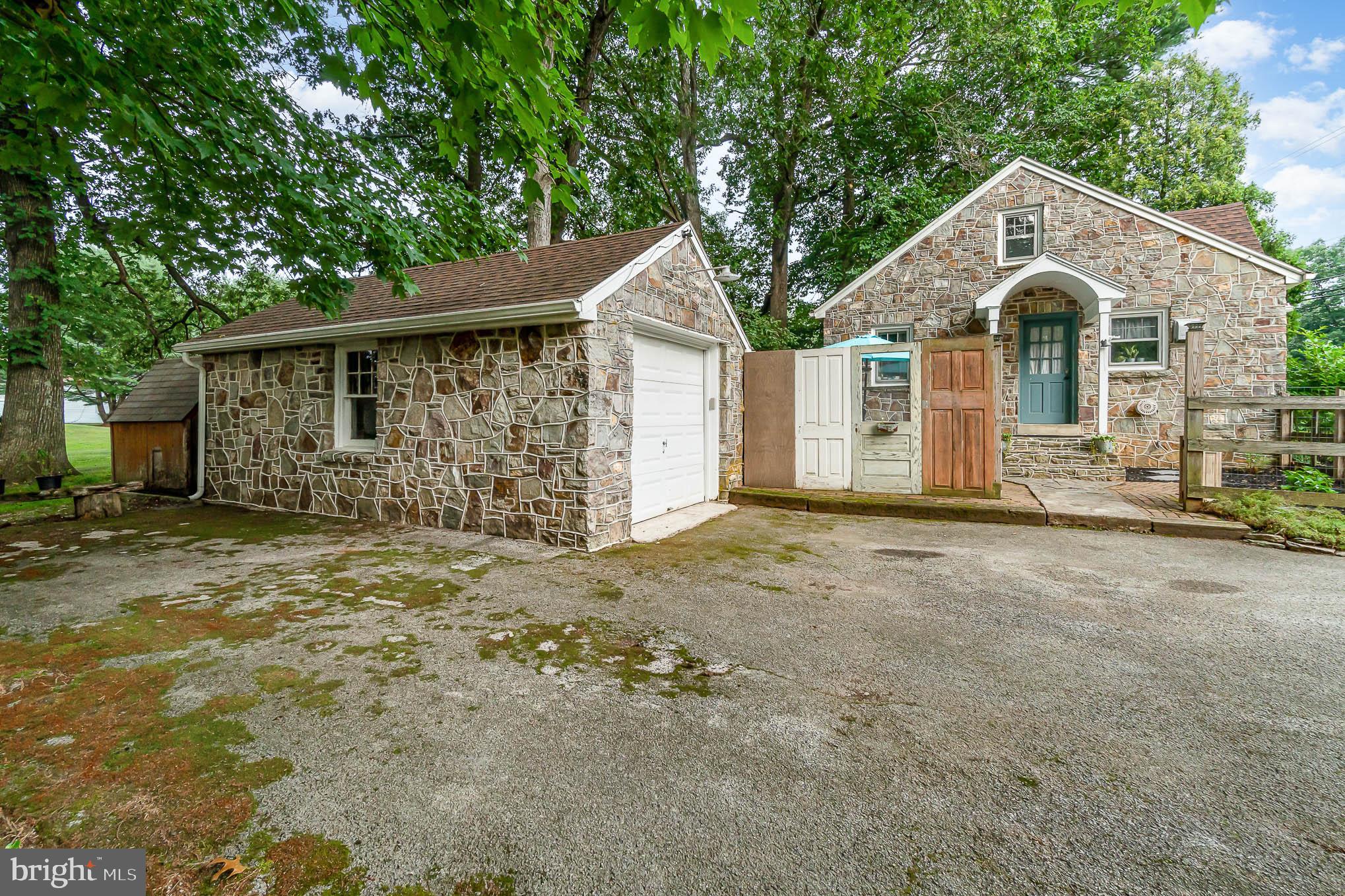 1066 Porters Road Spring Grove, PA 17362 - Photo 23 of 30