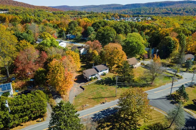 $534,999 | 172 Ridge Road, Highland Mills, NY 10930