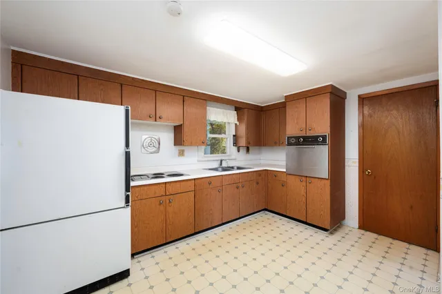 $534,999 | 172 Ridge Road, Highland Mills, NY 10930