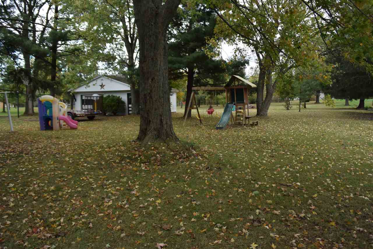 9205 Winchester Road Fort Wayne, IN 46819 - Photo 2 of 22
