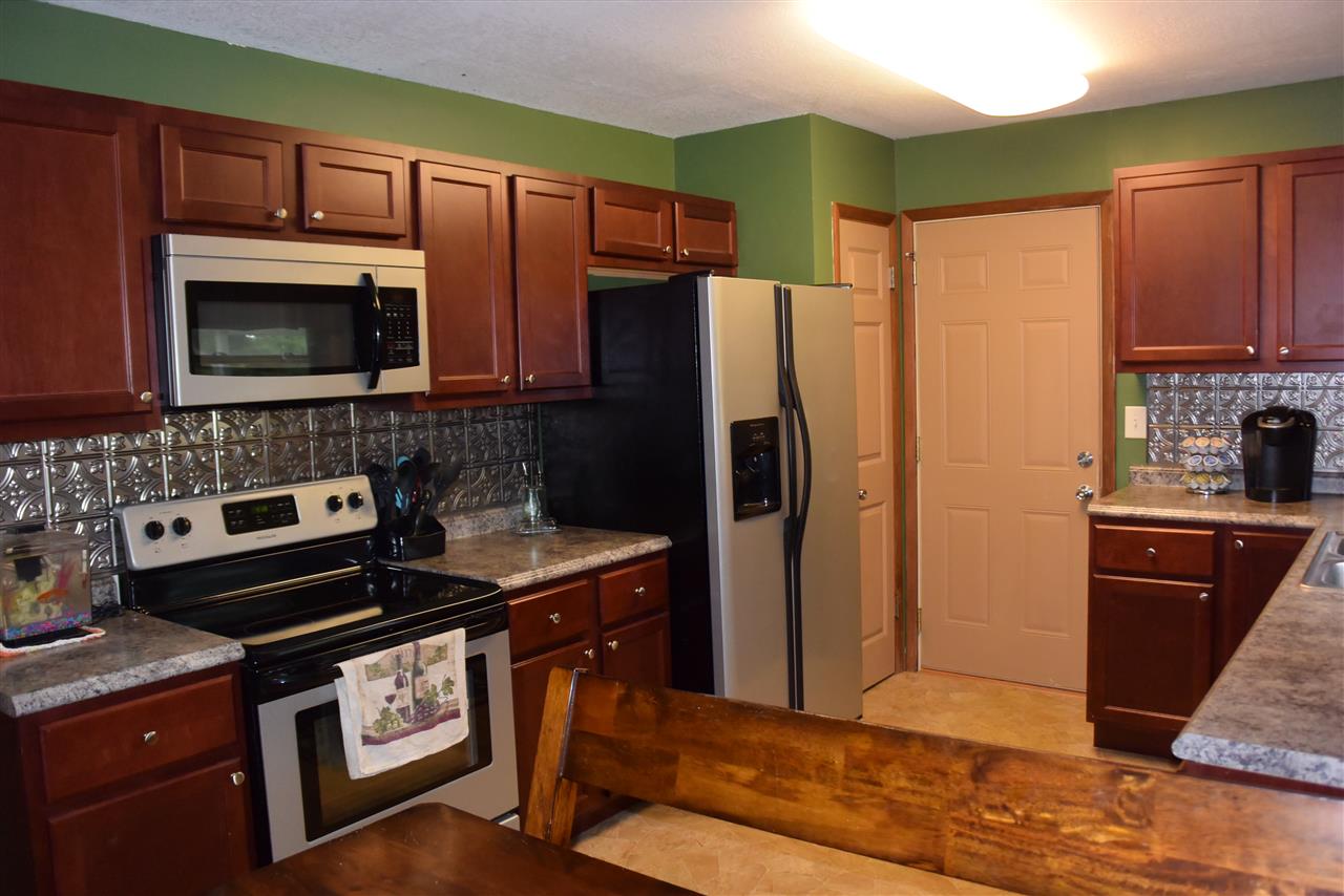 9205 Winchester Road Fort Wayne, IN 46819 - Photo 11 of 22