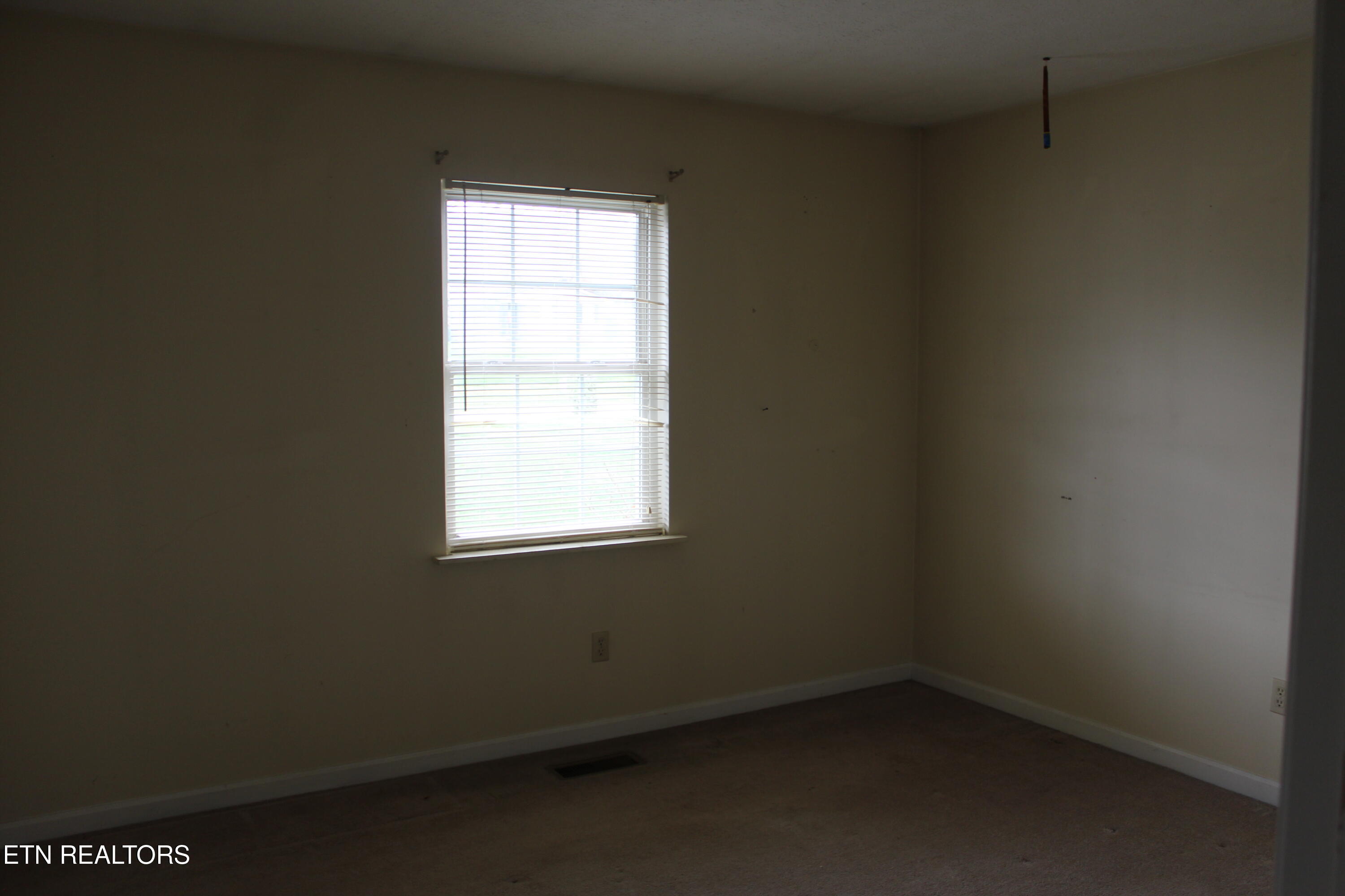 252 Clawson Road La Follette, TN 37766 - Photo 13 of 19 IMG_6937