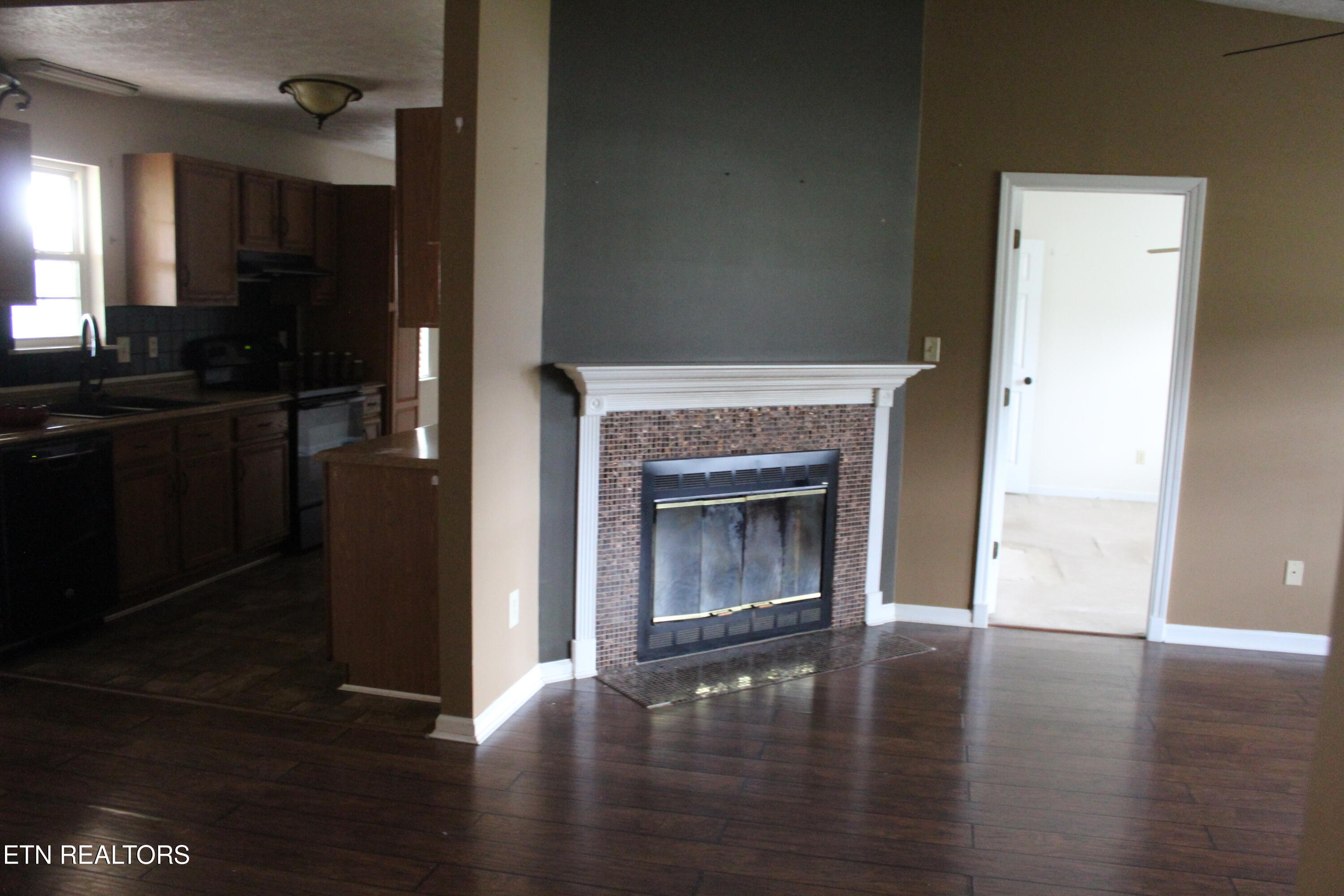 252 Clawson Road La Follette, TN 37766 - Photo 8 of 19 IMG_6944