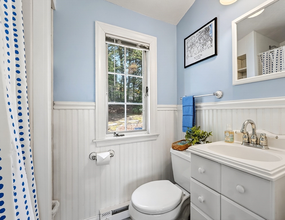 50 Gayland Road Needham, MA 02492 - Photo 8 of 25 Gallery Image 8