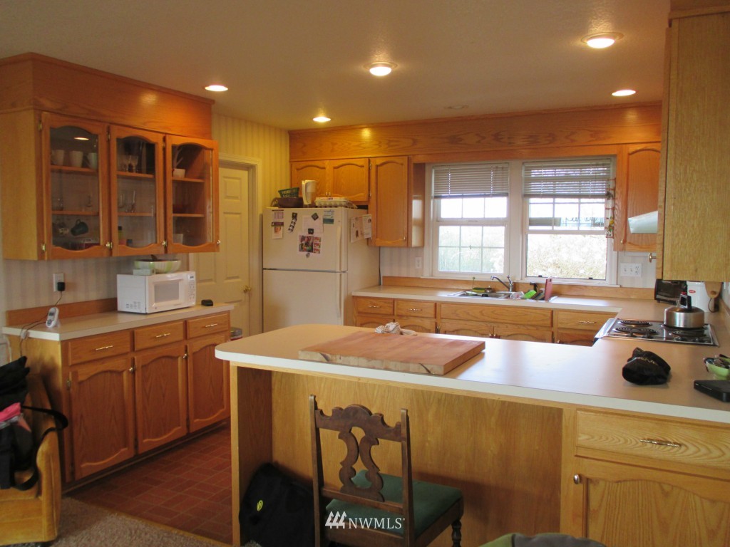 7787 Farm To Market Road Bow, WA 98232 - Photo 4 of 10 Gallery Image 4