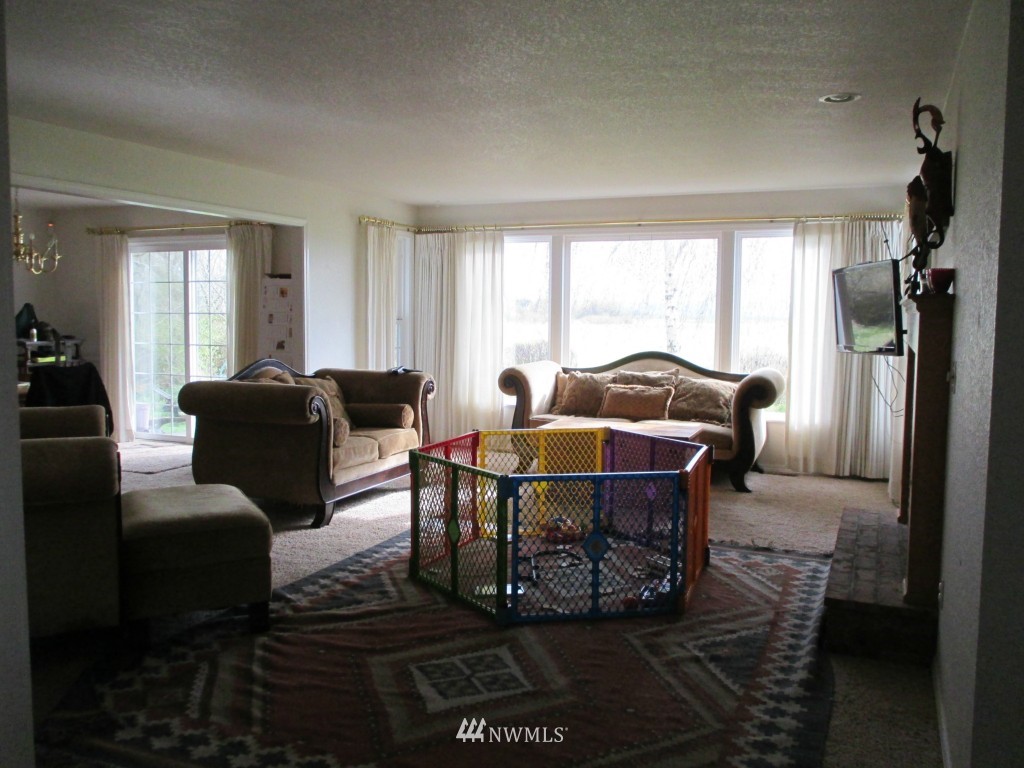 7787 Farm To Market Road Bow, WA 98232 - Photo 6 of 10 Gallery Image 6