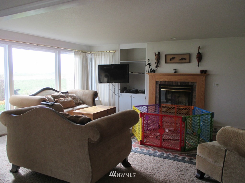 7787 Farm To Market Road Bow, WA 98232 - Photo 7 of 10 Gallery Image 7