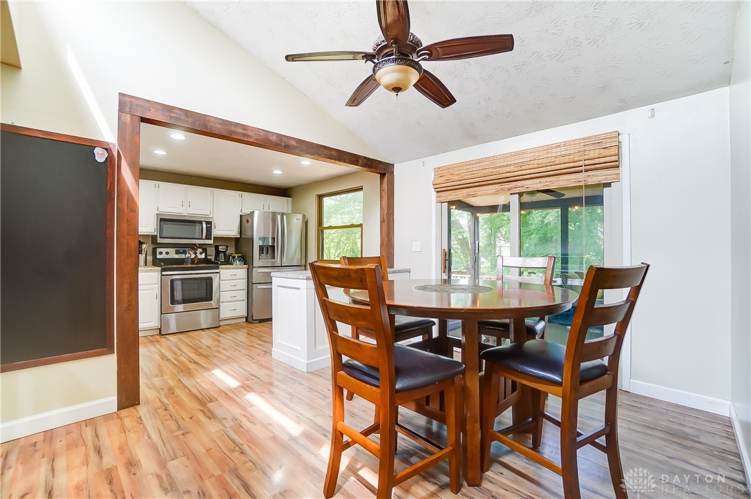 4180 Possum Run Road Bellbrook, OH 45440 - Photo 13 of 60 Gallery Image 13