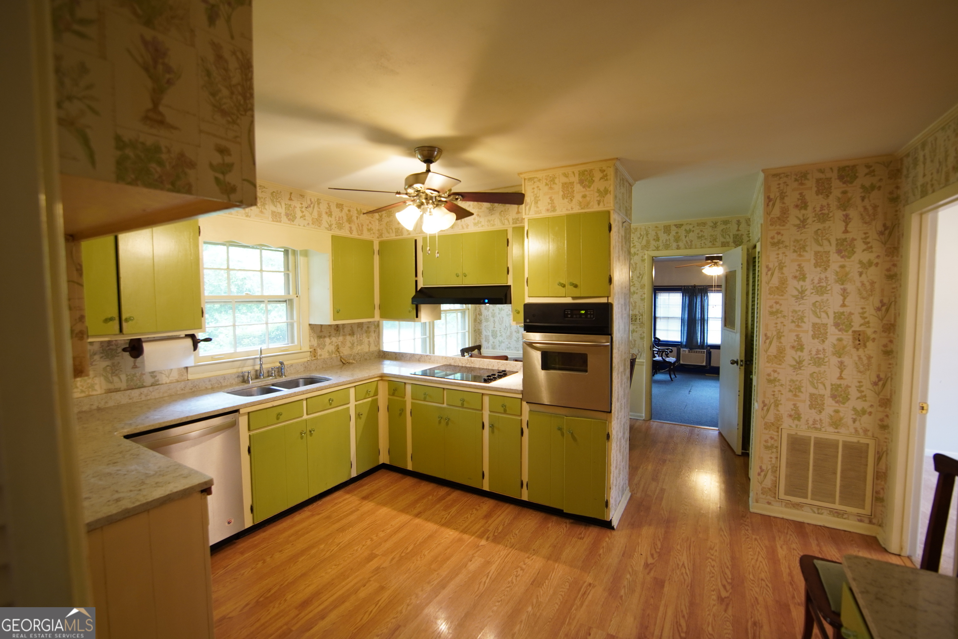 1712 Briarcliff Road Milledgeville, GA 31061 - Photo 5 of 38