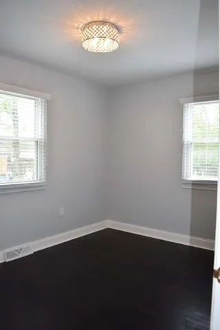 $1,600 | 351 Maple Street, Crown Point, IN 46307