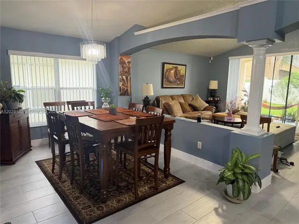 $2,800 | 3127 Heritage Parkway, Orlando, FL 32837
