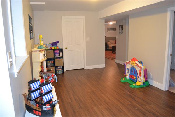 19 Marjorie Road Burlington, MA 01803 - Photo 15 of 22 Gallery Image 15