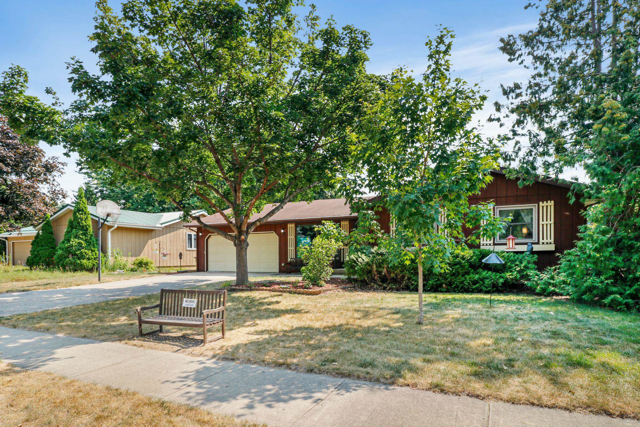 2601 Muir Field Road Madison, WI 53719 - Photo 2 of 34