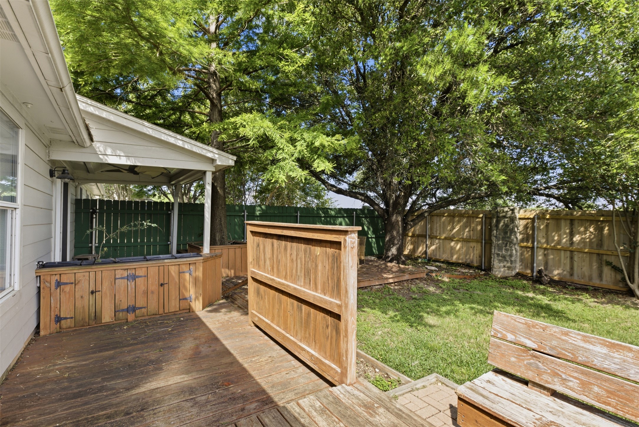 112 Prairie Springs Loop Georgetown, TX 78626 - Photo 19 of 23 a view of backyard with green space