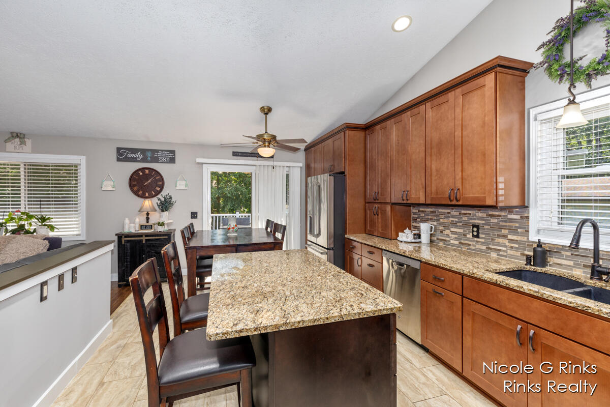 132 Riley Street Holland, MI 49424 - Photo 8 of 24 IMG_1006