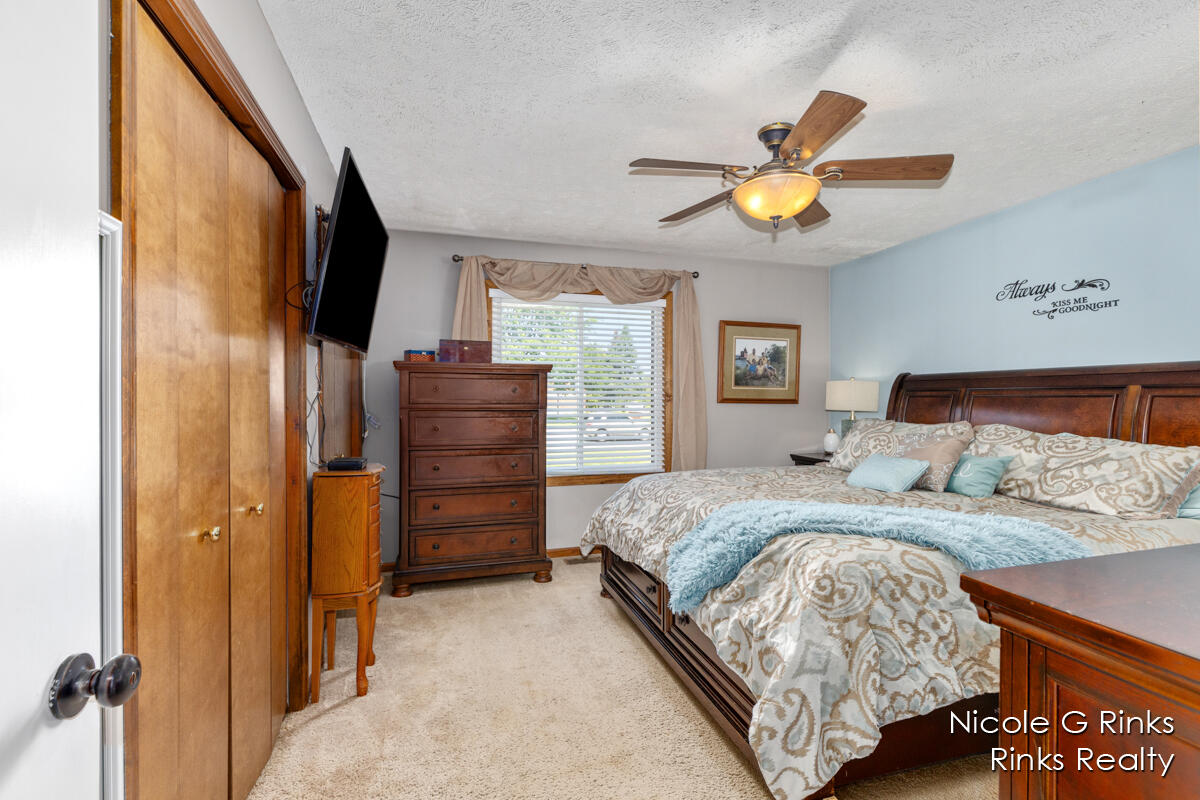 132 Riley Street Holland, MI 49424 - Photo 10 of 24 IMG_1008