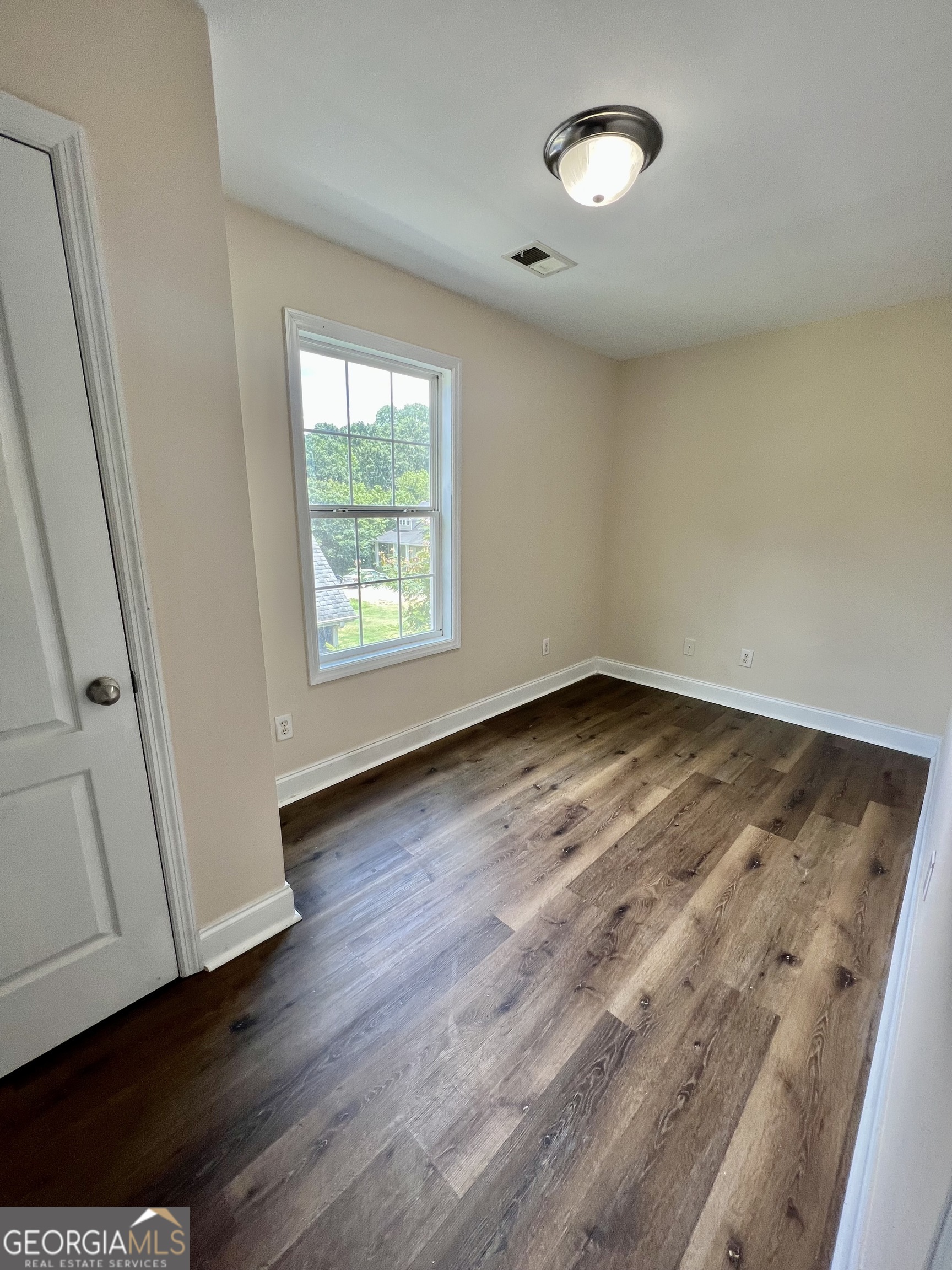 160 Trail Creek Street Athens, GA 30601 - Photo 7 of 9