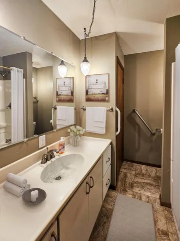 $399,900 | 14199 Riverbend Trail, Thief River Falls, MN 56701