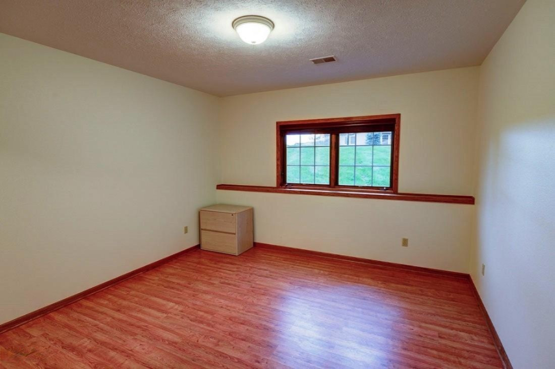 14213 Rivers Way Big Rapids, MI 49307 - Photo 21 of 25 LHP_3838_Lower_Third_Bedroom
