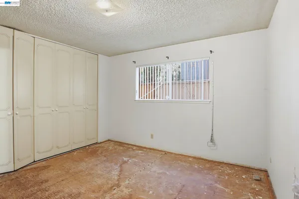 $1,250,000 | 2550 Damuth Street, Oakland, CA 94602