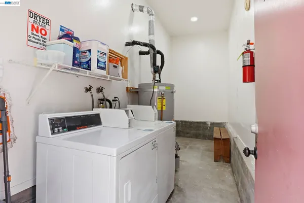 $1,250,000 | 2550 Damuth Street, Oakland, CA 94602