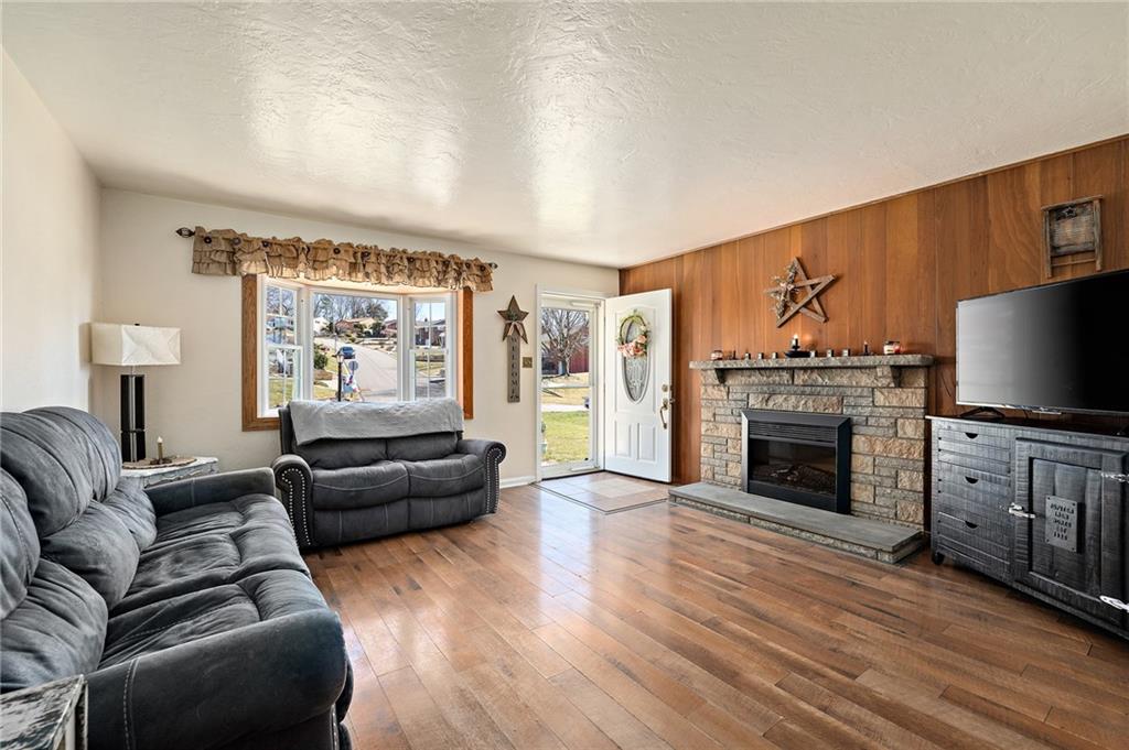 4944 McAnulty Road Pittsburgh, PA 15236 - Photo 2 of 25 Gallery Image 2