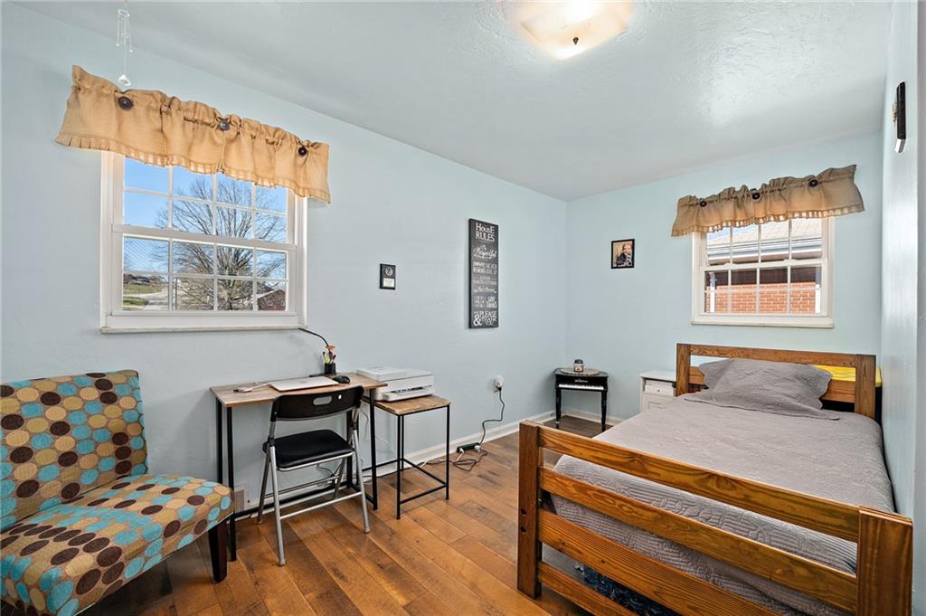 4944 McAnulty Road Pittsburgh, PA 15236 - Photo 15 of 25 Gallery Image 15