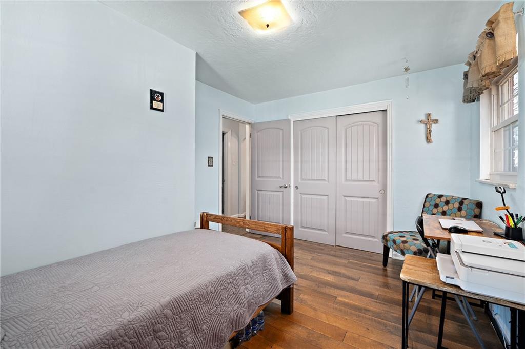 4944 McAnulty Road Pittsburgh, PA 15236 - Photo 16 of 25 Gallery Image 16