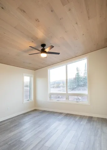 $730,000 | 114-116 East Lakeview Drive, Silver Bay, MN 55614