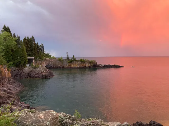 $730,000 | 114-116 East Lakeview Drive, Silver Bay, MN 55614