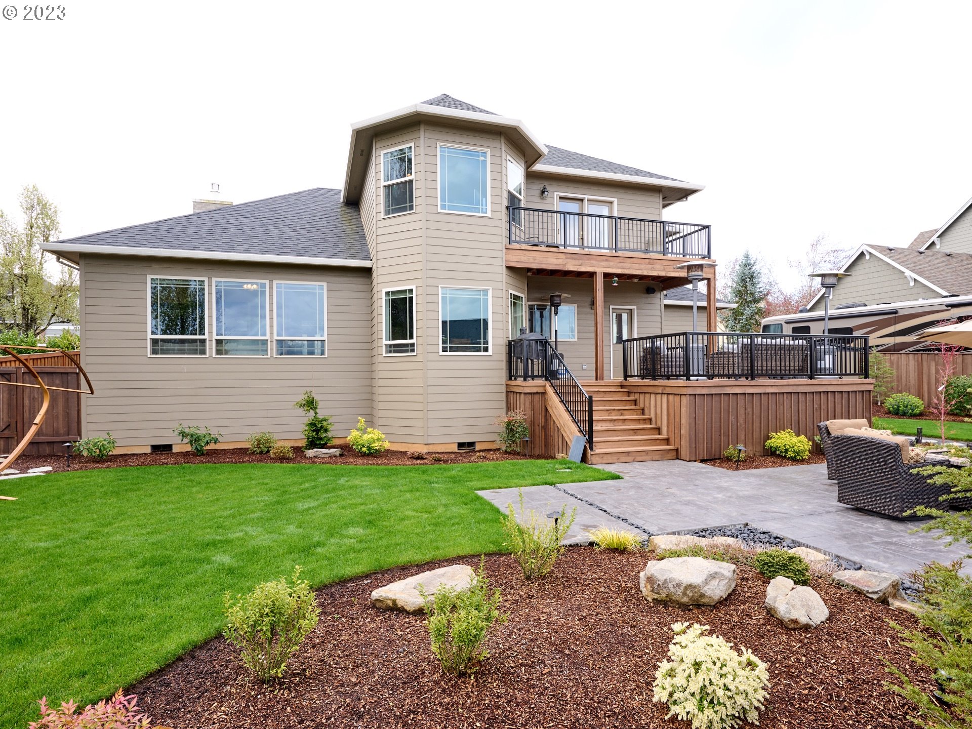 104 Breyonna Way Silverton, OR 97381 - Photo 40 of 45 a front view of a house with a garden