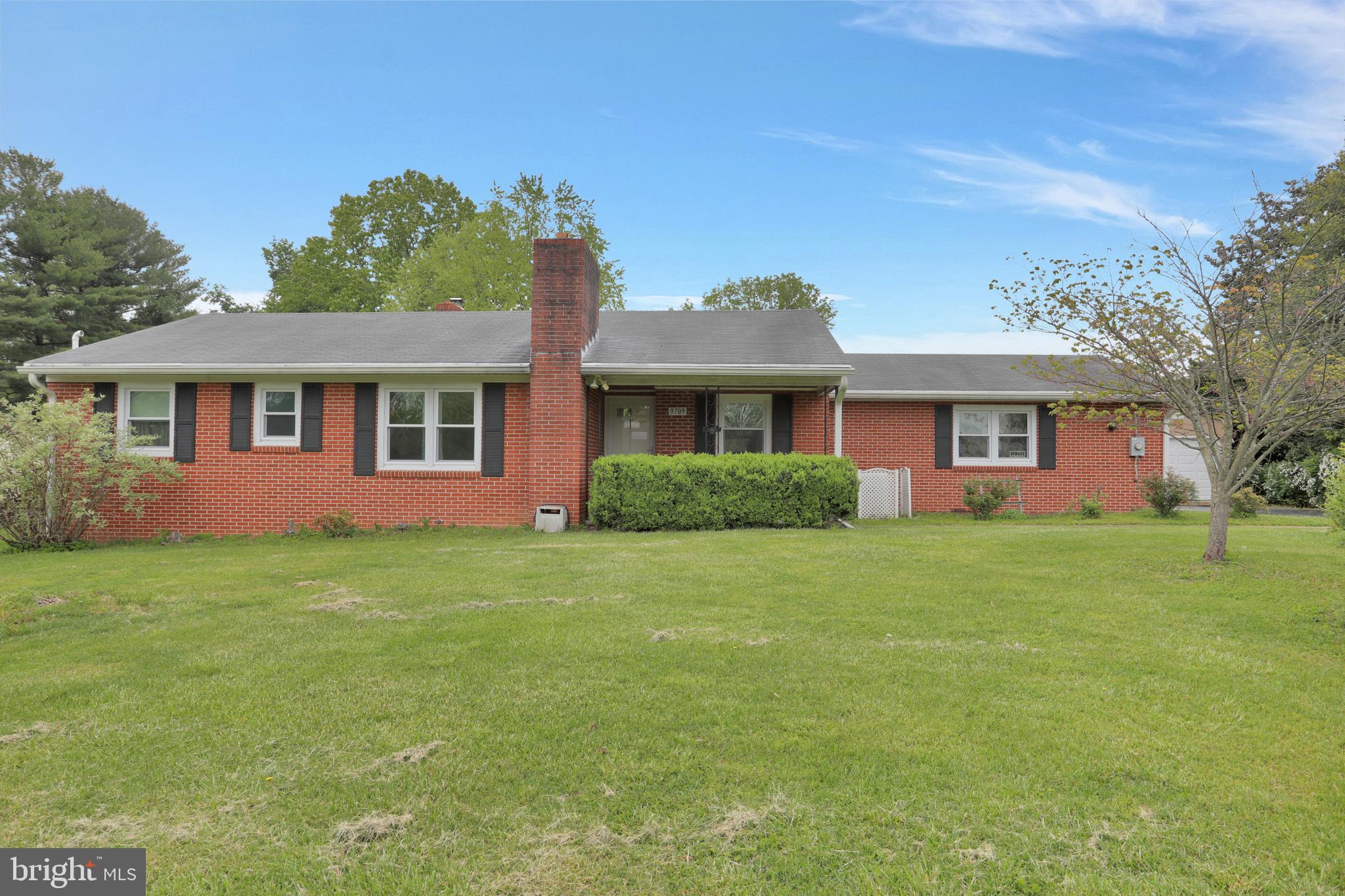 9709 Clover Heights Road Hagerstown, MD 21740 - Photo 1 of 37 Exterior Front