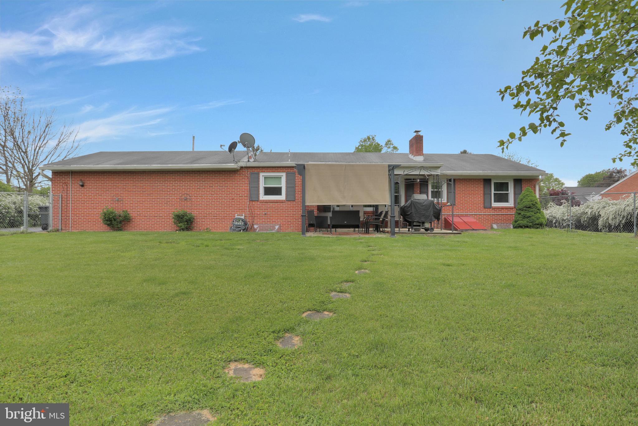9709 Clover Heights Road Hagerstown, MD 21740 - Photo 31 of 37 Exterior Rear
