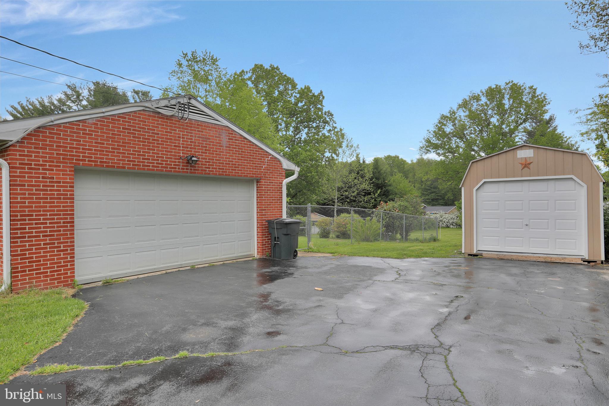 9709 Clover Heights Road Hagerstown, MD 21740 - Photo 36 of 37 Attached and Detached Garage