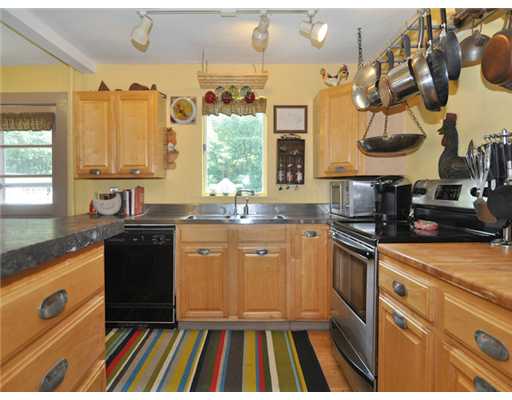137 Howard Hill Road Foster, RI 02825 - Photo 16 of 20 Kitchen.