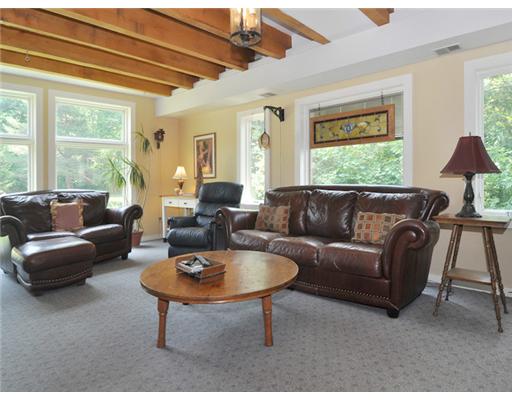 137 Howard Hill Road Foster, RI 02825 - Photo 2 of 20 Living Room.