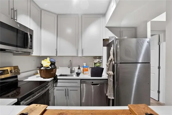 $213,000 | 1765 Coliseum Street, Unit 224, New Orleans, LA 70130