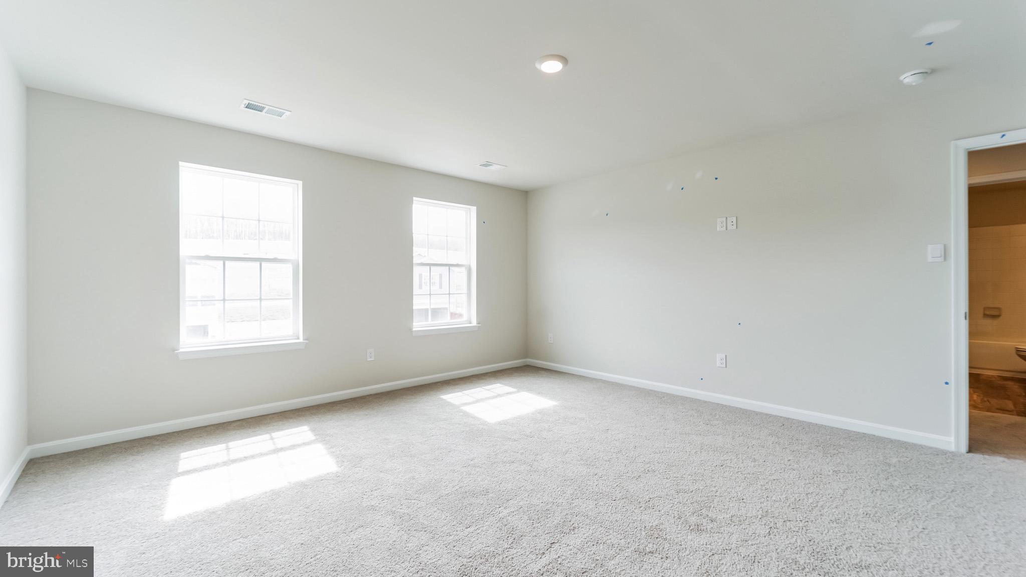5305 Valley View Road Spring Grove, PA 17362 - Photo 7 of 28 Gallery Image 7
