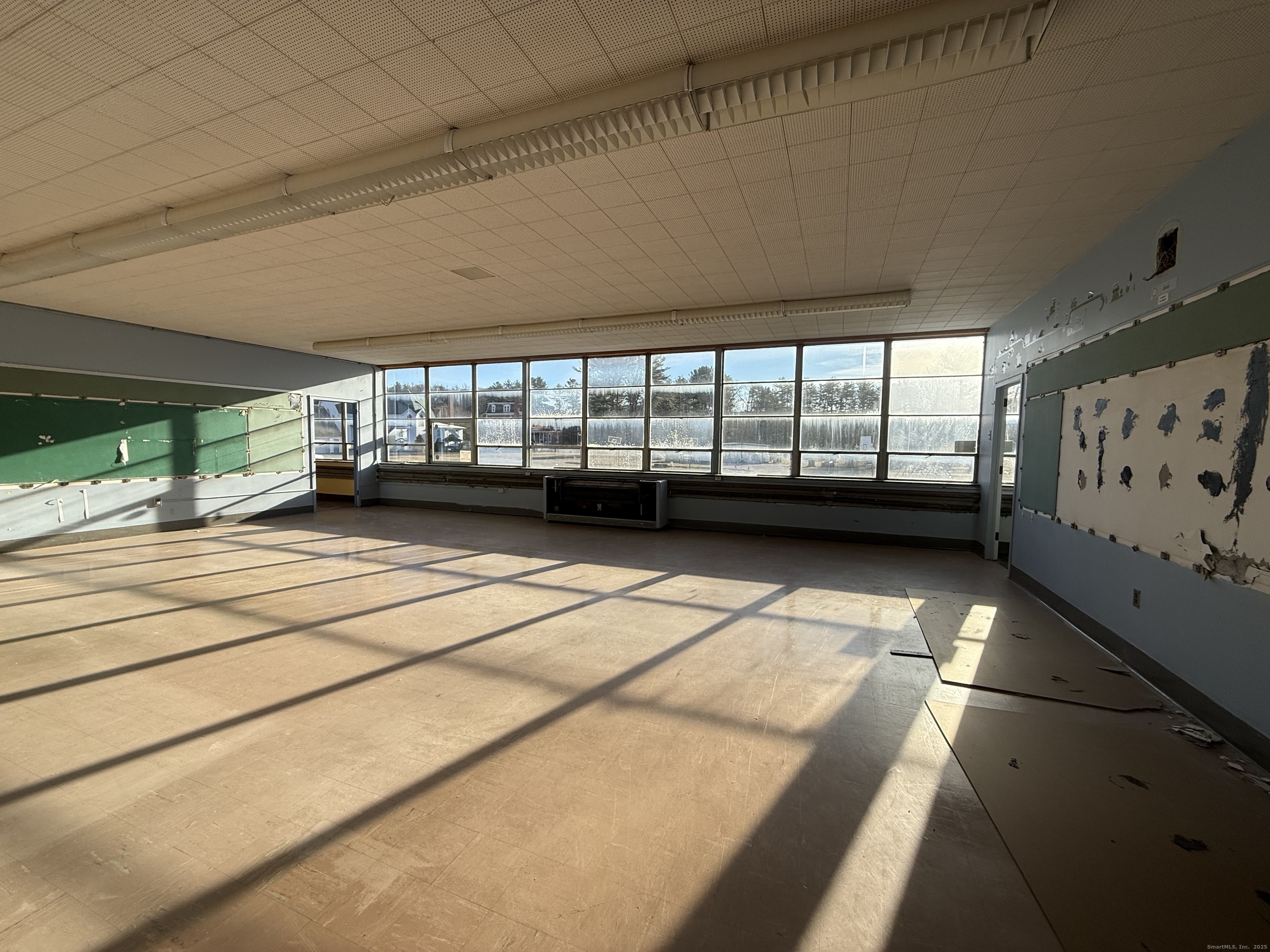 26 Main Street Thompson, CT 06255 - Photo 23 of 40