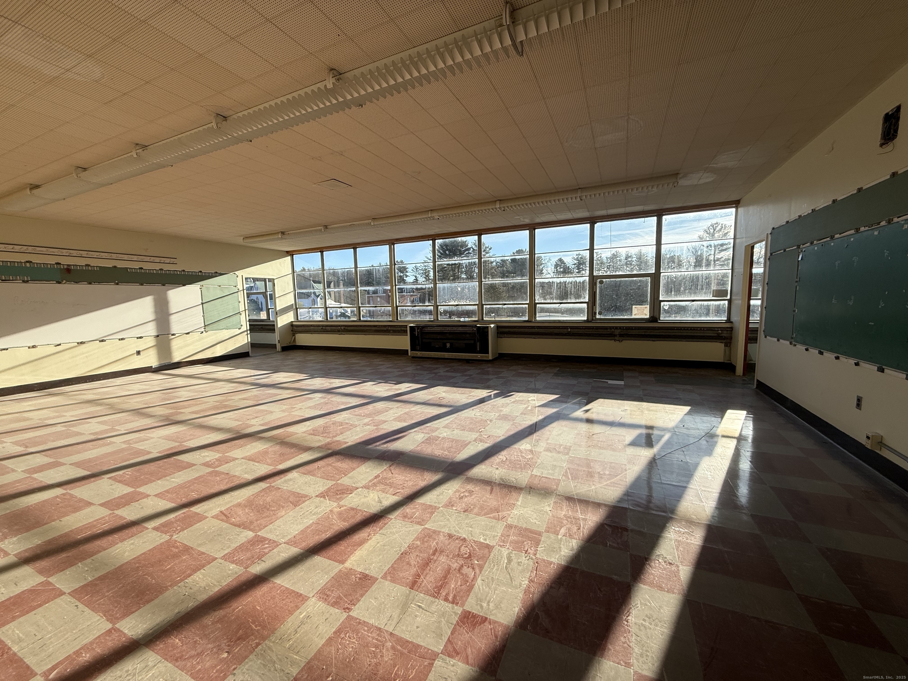 26 Main Street Thompson, CT 06255 - Photo 29 of 40