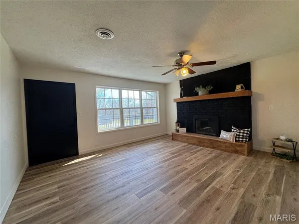 $249,900 | 13811 State Hwy O, Dixon, MO 65459